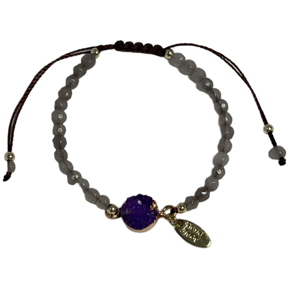 Pull tie cloudy grey crystal beaded bracelet with purple crystal charm NEW - Picture 6 of 9